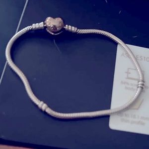 Pandora Moments Pavé Heart Clasp Snake Chain Bracelet
